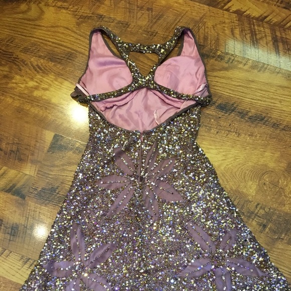 Stunning Rose gold Adrianna evening gown - Picture 7 of 7